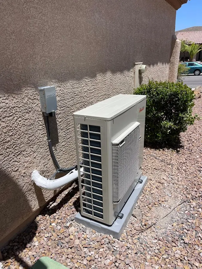 Residential air conditioning condenser unit in Millington